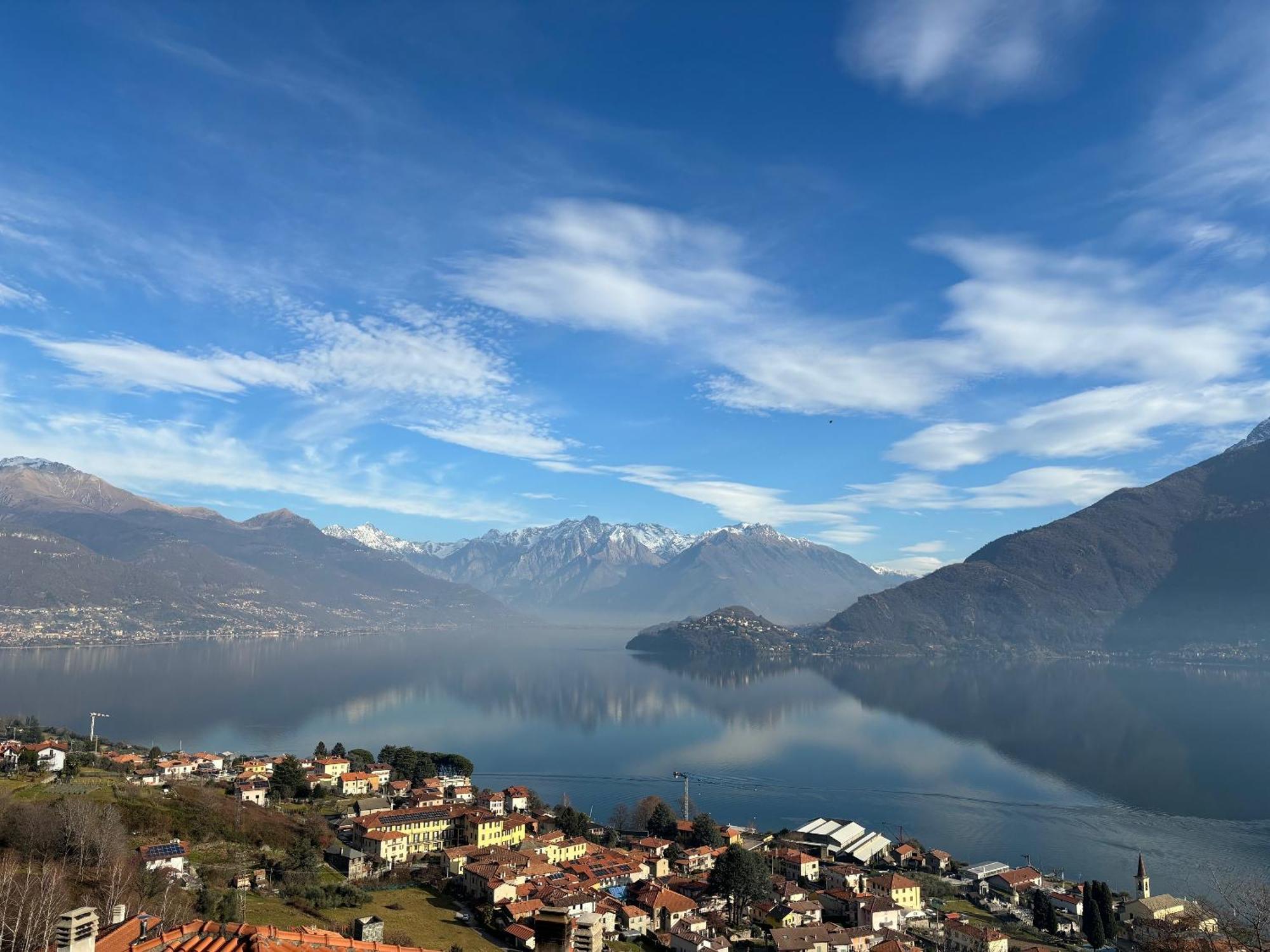 Apartment Monte e Lago Pianello Del Lario Esterno foto